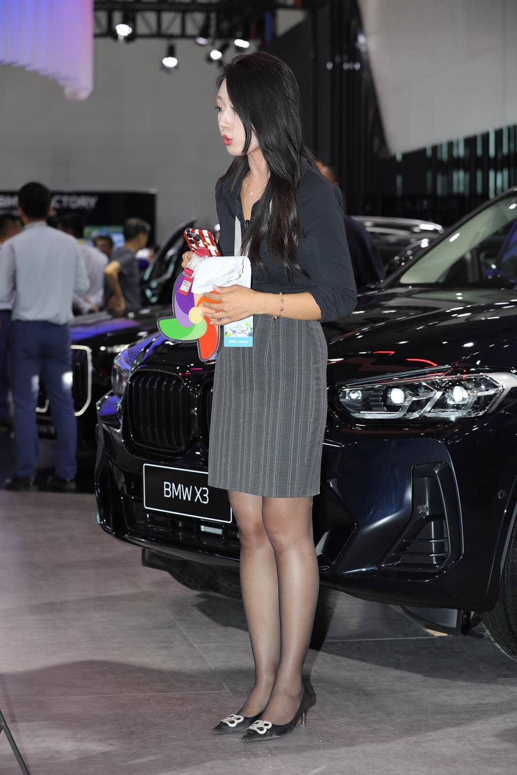 精选街拍作品 NO.6146 黑丝制服搭配[111P/178MB]