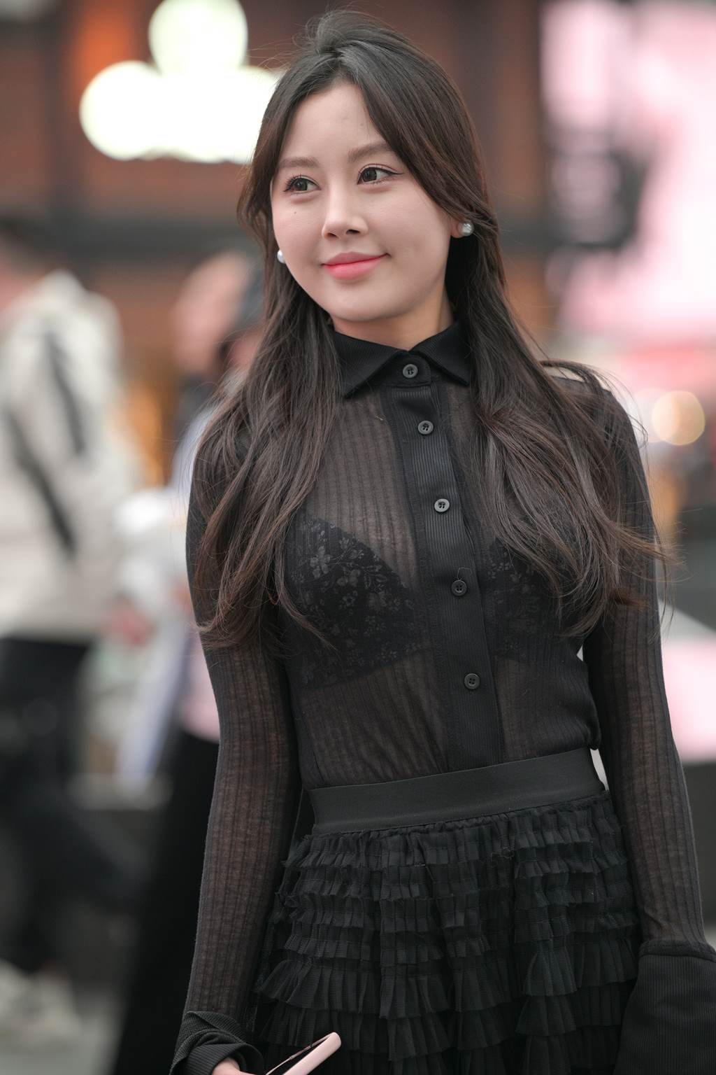 精选街拍作品 NO.6166 优雅黑色长裙[141P/440MB]