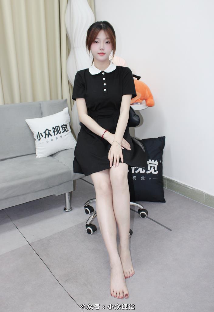 小众视觉 046-小薯条短裙匡威鞋 [116P/1V/5.87G]