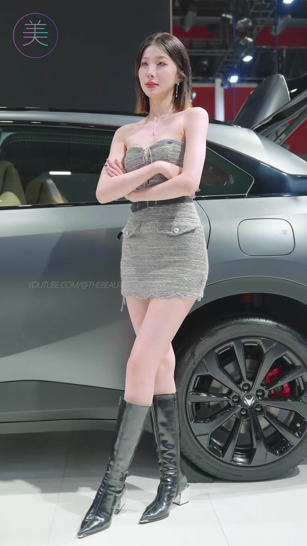 NO.1527 2024 广州车展 网红美女车模 beautyleg LOOKBOOK 08[1V/297MB]