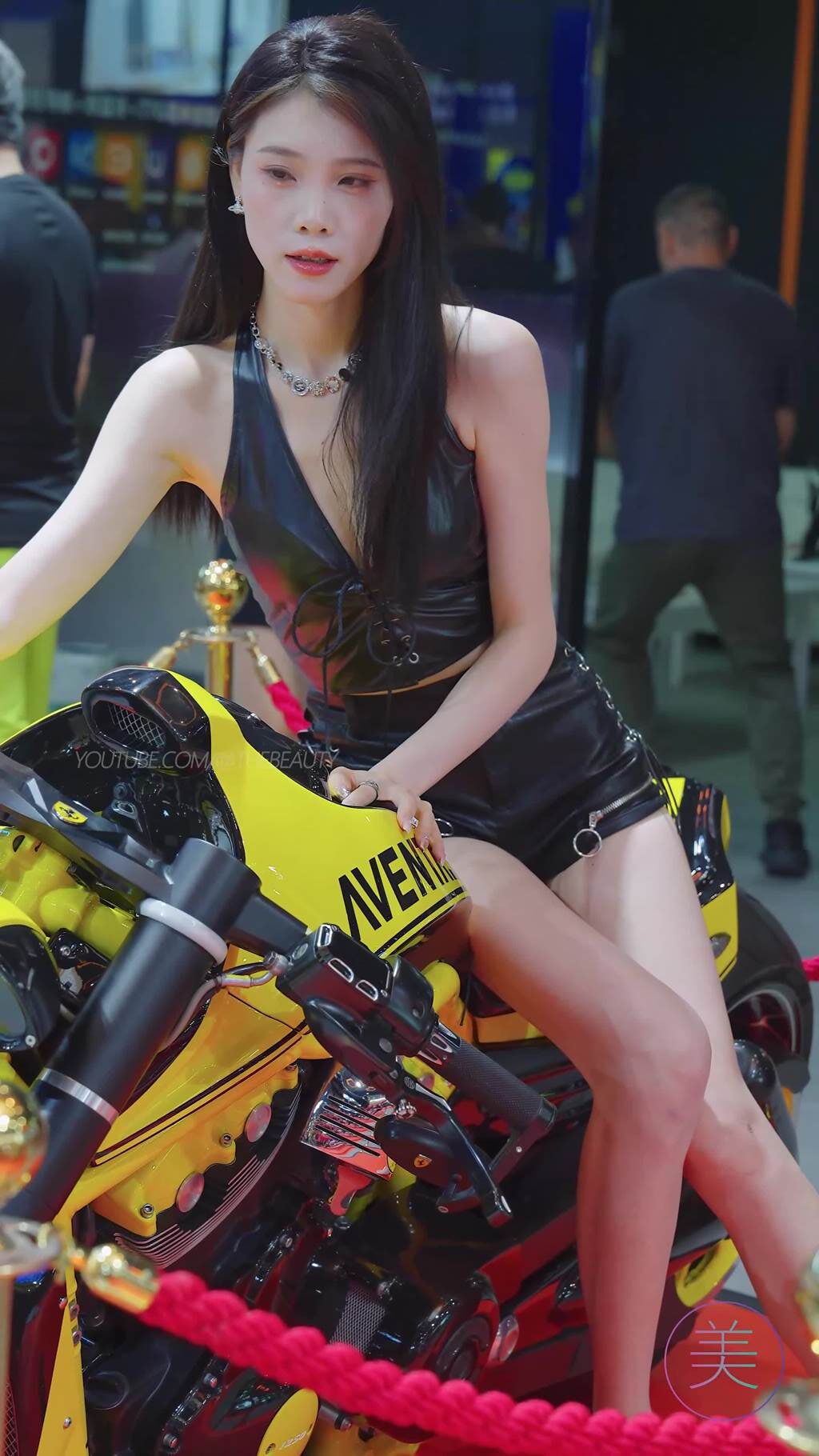 NO.1550 2024 重庆摩博会机车展 Racing Model LOOKBOOK 36[1V/212MB]