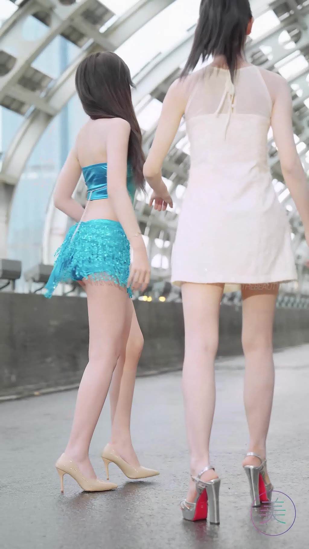 NO.1522 2024 广州车展 网红美女车模 beautyleg LOOKBOOK 03[1V/307MB]