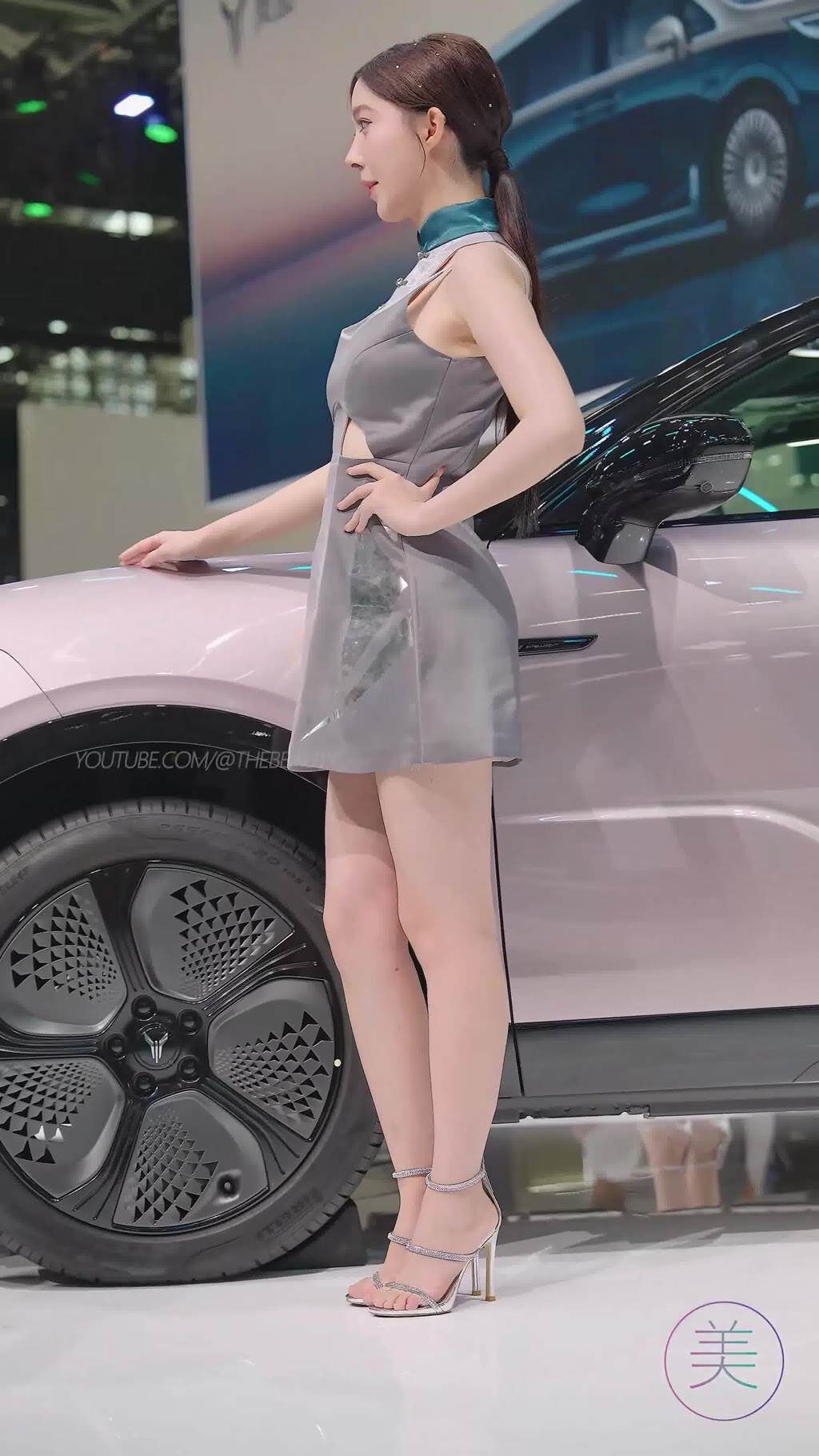 NO.1538 2024 广州车展 网红美女车模 beautyleg LOOKBOOK 19[1V/221MB]