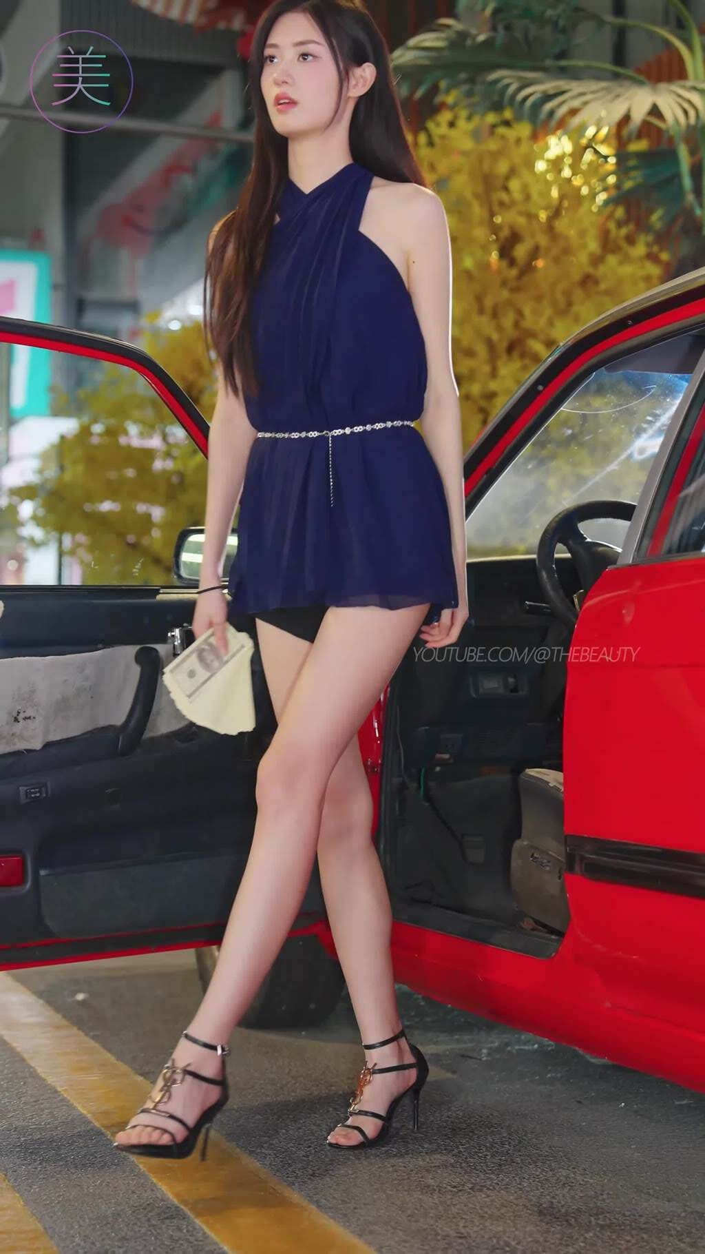 NO.1572 2024 广州车展 网红美女车模 beautyleg LOOKBOOK 28[1V/325MB]