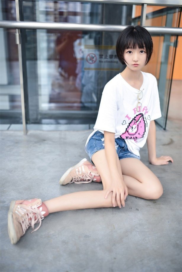 风之领域精品写真@No.105 牛仔短裤小丸子 [45P/198MB]