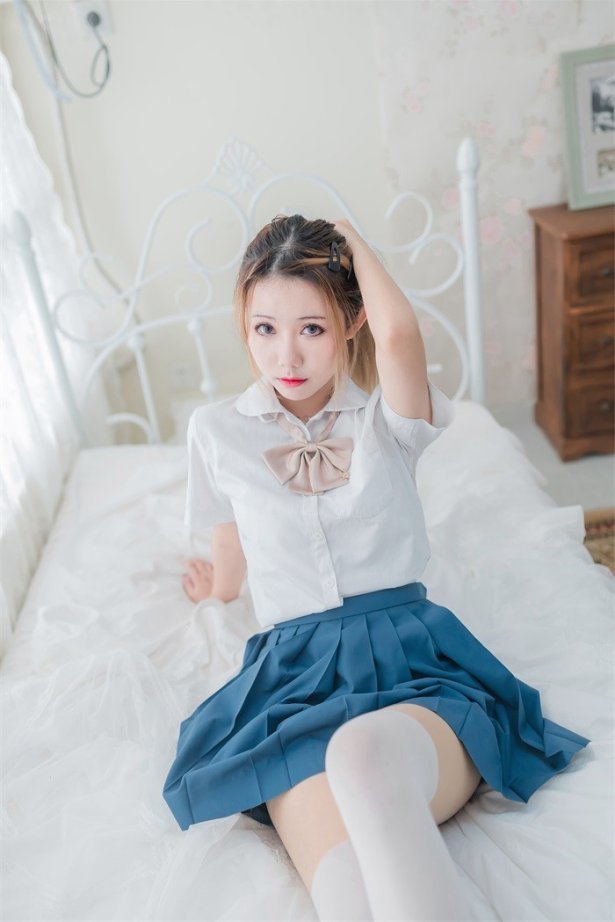 风之领域精品写真@No.076 少女的白丝私房 [47P/197MB]