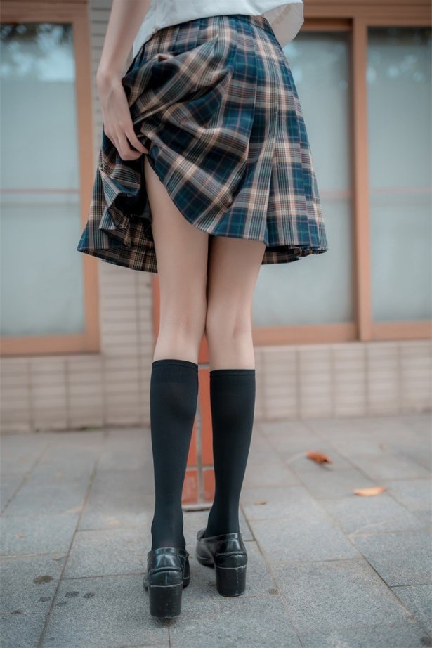 风之领域精品写真@No.075 JK黑丝长筒袜 [46/268MB]