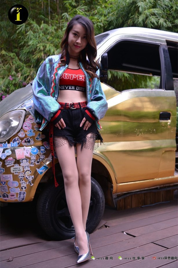 [IESS异思趣向] 普惠集 034 小捷 银色高跟鞋 [60P/109MB]