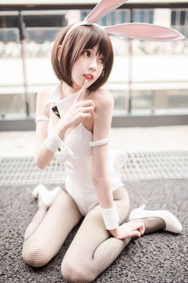 微博红人-动漫博主@你的负卿 圣人惠兔女郎 [23P/136MB]