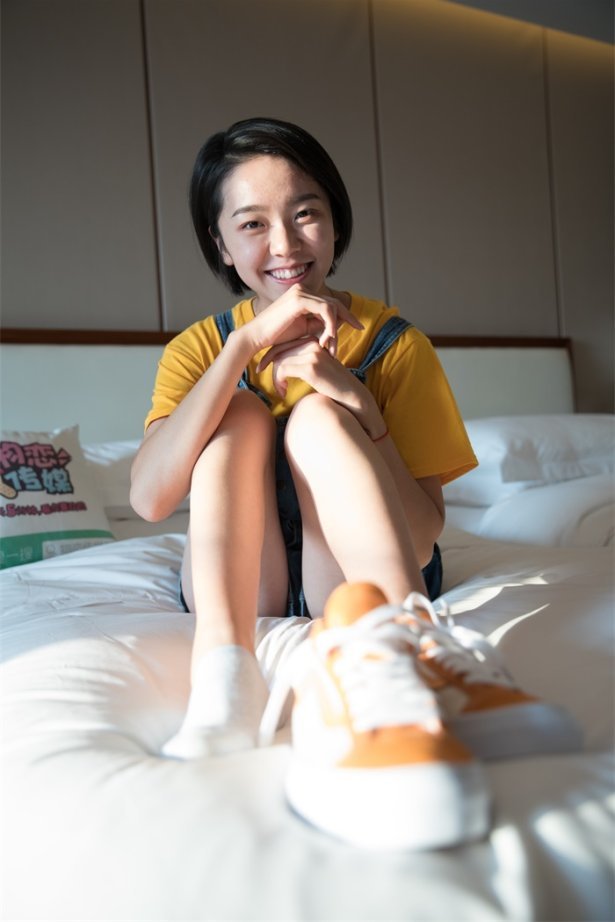 物恋传媒 No.210 小飞-超治愈的笑容 [167P/1V/3.04G]