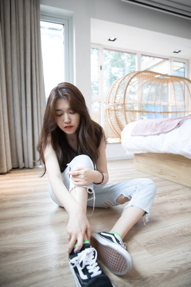 物恋传媒 No.189 佳琪-清冷小性感 [149P/1V/3.64G]