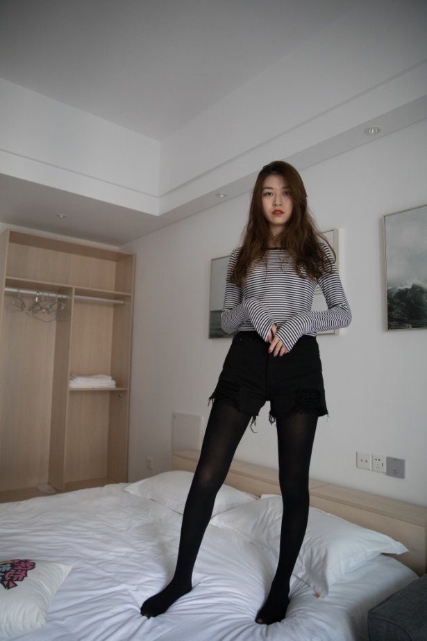 物恋传媒 No.232 佳琪-靓丽左手的倒影 [186P/1V/5.85G]