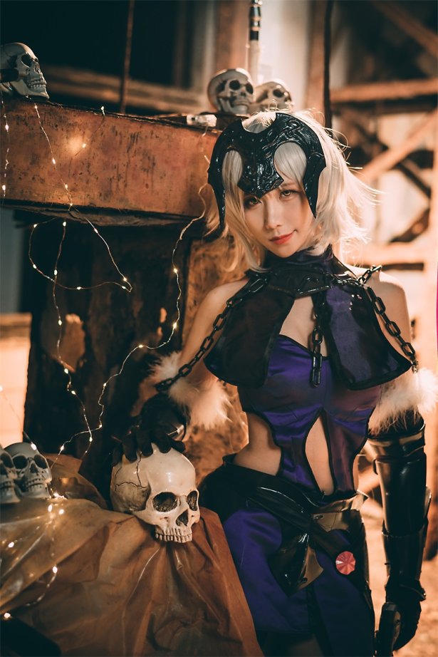 知名动漫博主@九曲Jean – 贞德 [10P/100MB]