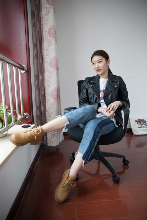 物恋传媒 No.384 言言-沙漠之花 [154P/1V/4.29G]