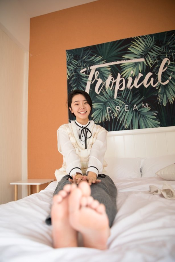 物恋传媒 No.393 小飞-星星船 [148P/1V/3.09G]