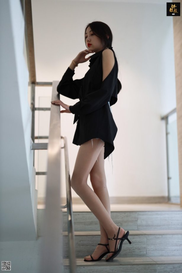 丝慕写真 特写集 TX002 诗晴《诗晴的肉色丝足》[81P/120MB]