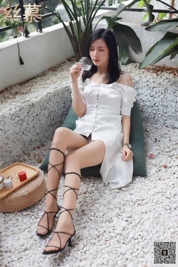 丝慕写真 SM343 天天一元 《足艺》紫宁 [75P/252MB]