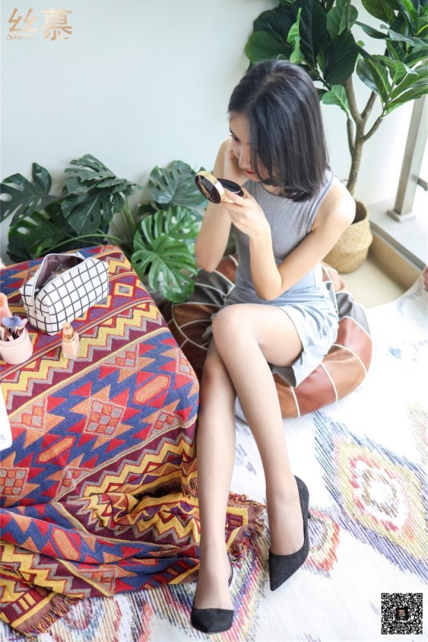 丝慕写真 特写集 TX027 茗茗《亵玩化妆品》[80P/296MB]