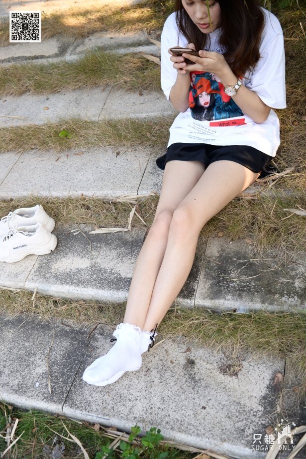 只糖原创 NO.094 阿雅 十一月的馈赠是温柔的好天气 [271P/1.18GB]