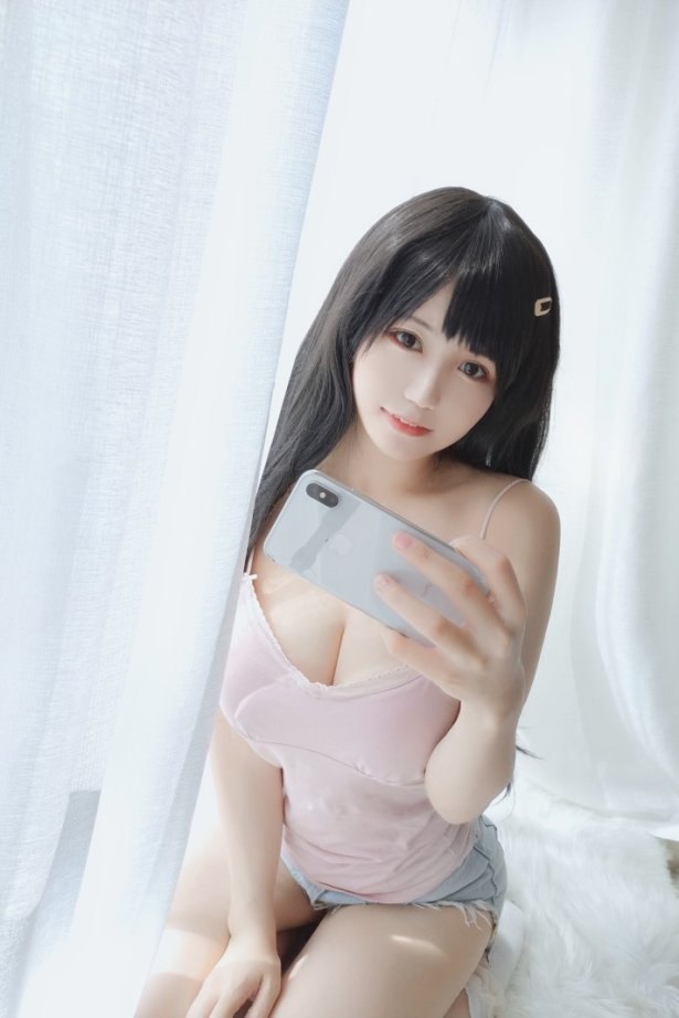 动漫博主小仓千代w@ 粉色吊带 [30P/54MB]