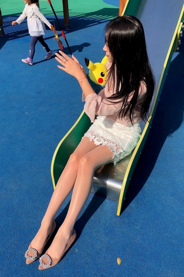 网红哈比@哈比美腿套图系列五 [95P/58M]