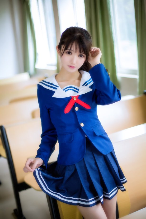 网红Coser@鳗鱼霏儿 – 圣人惠之校服[8P/124MB]