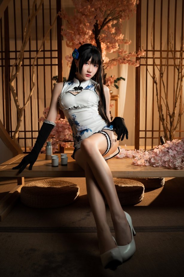 微博COS@瓜希酱 - 瓶儿[12P/65MB]