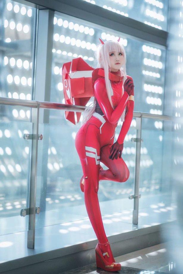 三度_69-Darling in the Frankxx [16P/103MB]