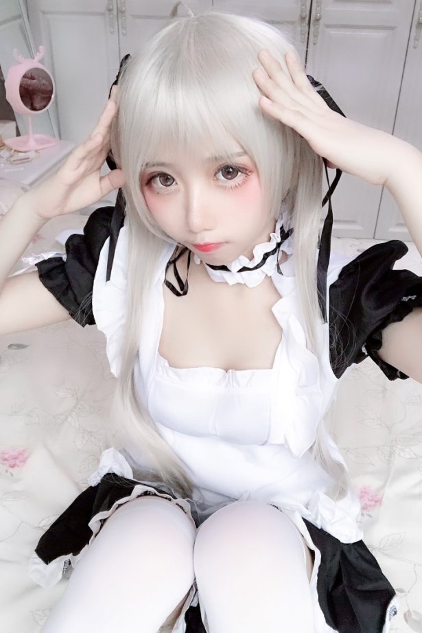 果咩酱w – 春野苍穹[18P/45MB]