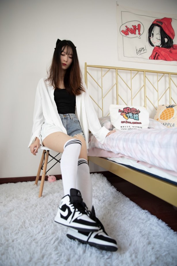 物恋传媒 NO.679 猫耳-白云朵朵[186P/1V/4.29G]