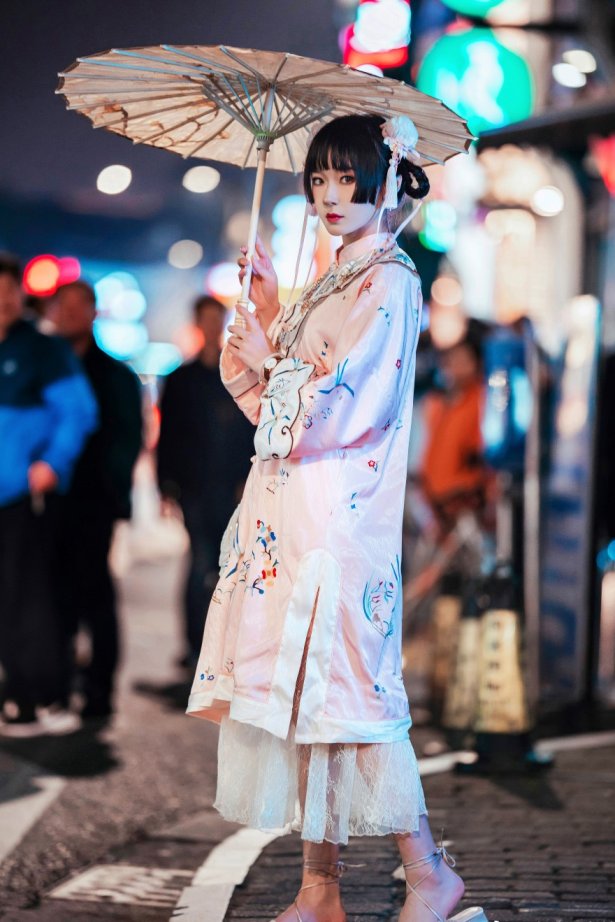 阿包也是兔娘 - 国潮少女[15P/114MB]