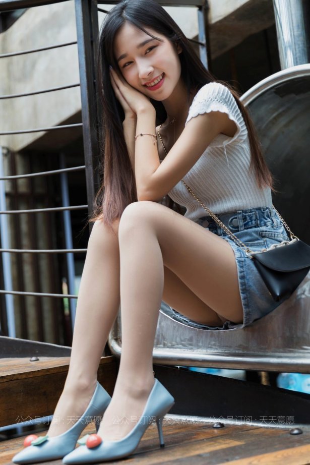 [IESS异思趣向] 2021.04.29 丝享家792：美子《玩滑滑梯》[91P/130MB]