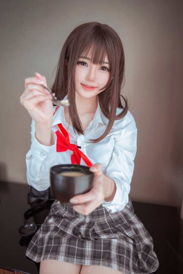 Sally Dorasnow - Sayu [61P/228MB]