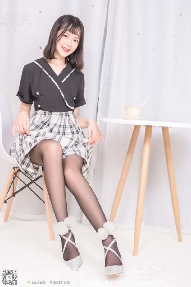 [SSA丝社]超清写真 NO.261 阳阳阳光少女的银色高跟鞋(上) [122P/1.41GB]