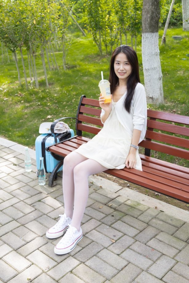 物恋传媒 NO.914 菜菜-夜之微醺[155P/1V/4.72GB]