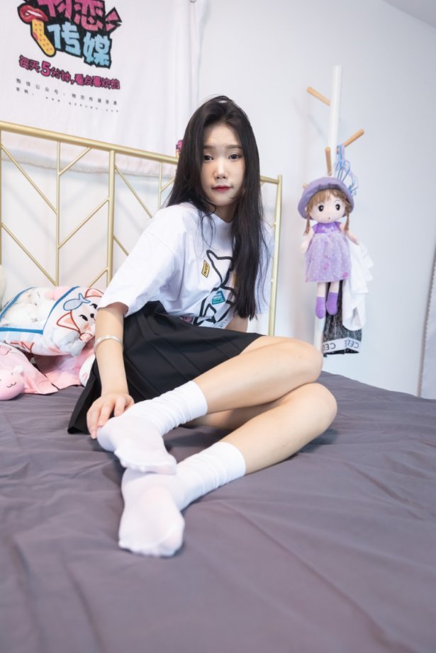 物恋传媒 NO.890 小竹-虚幻雨意[148P/1V/3.55GB]