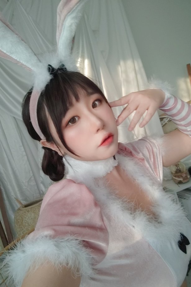 穆零Mu0 – 自拍2 [110P/15V/291MB]