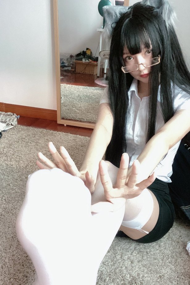 51酱 – OL衬衣 [20P/2V/108MB]