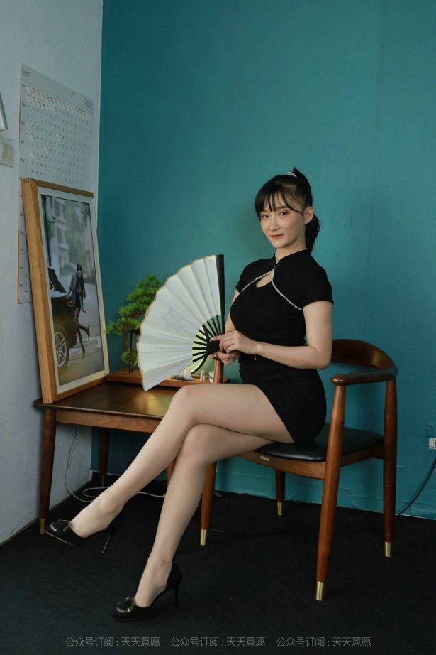 [IESS异思趣向] 2021.09.28 丝享家932：秋秋《妩媚旗袍》 [90P/121MB]