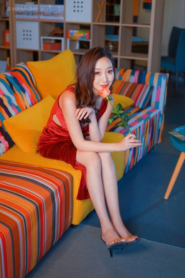 [YALAYI雅拉伊] 2021.12.16 NO.877 美人一笑也倾城 蕊思[47P/702MB]