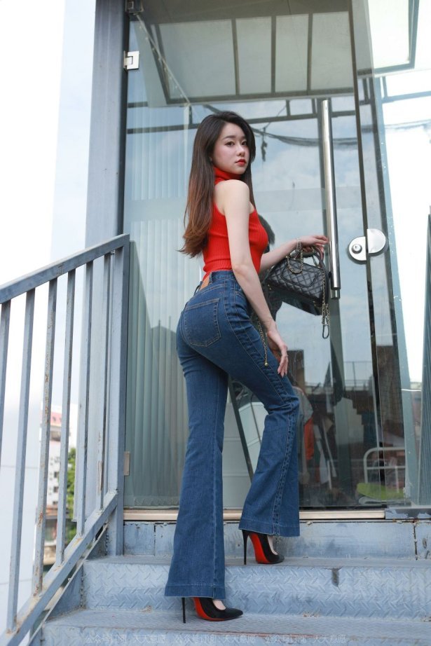 [IESS异思趣向] 耽丝 220112 佳爷新年特辑 [92P/109MB]