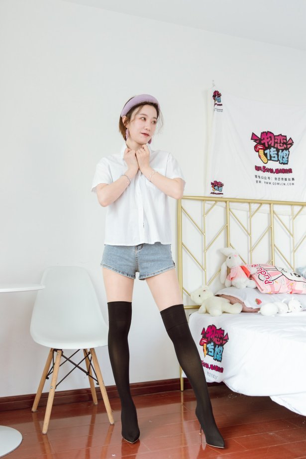 物恋传媒 NO.989 七七-一片雨[135P/1V/3.62GB]