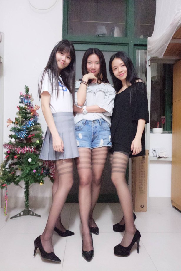 学妹校园寝室短丝系列017期 静静 [60P/86MB]