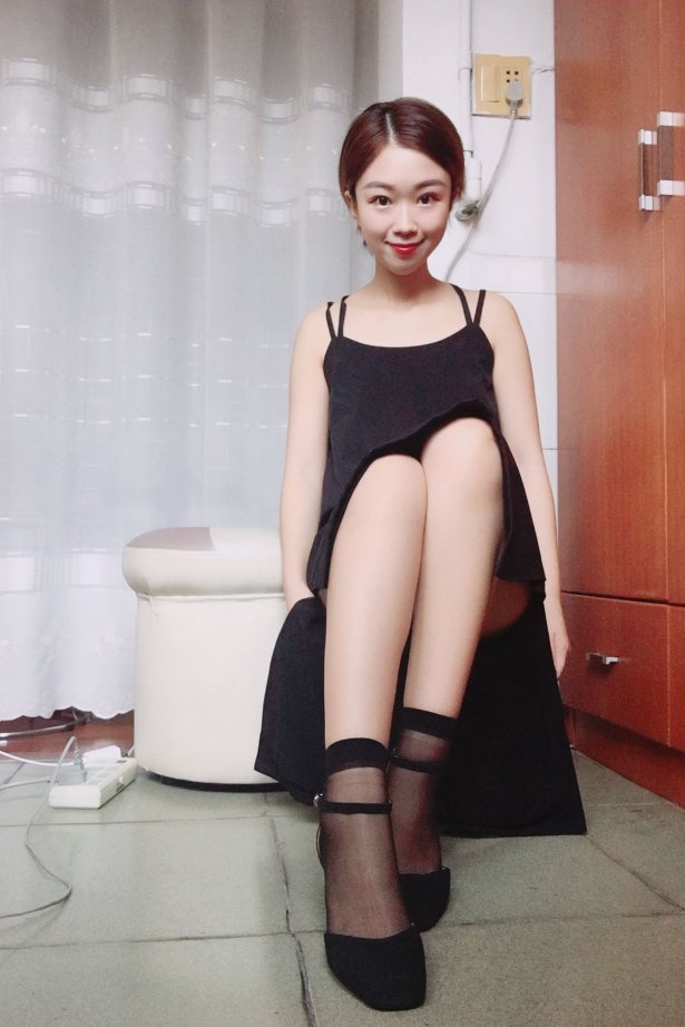 学妹校园寝室短丝系列020期 李姗姗 [90P/171MB]