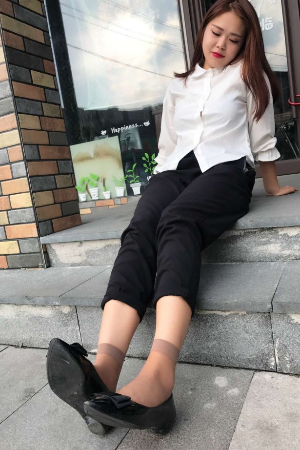 学妹校园寝室短丝系列028期 马欢 [190P/365MB]