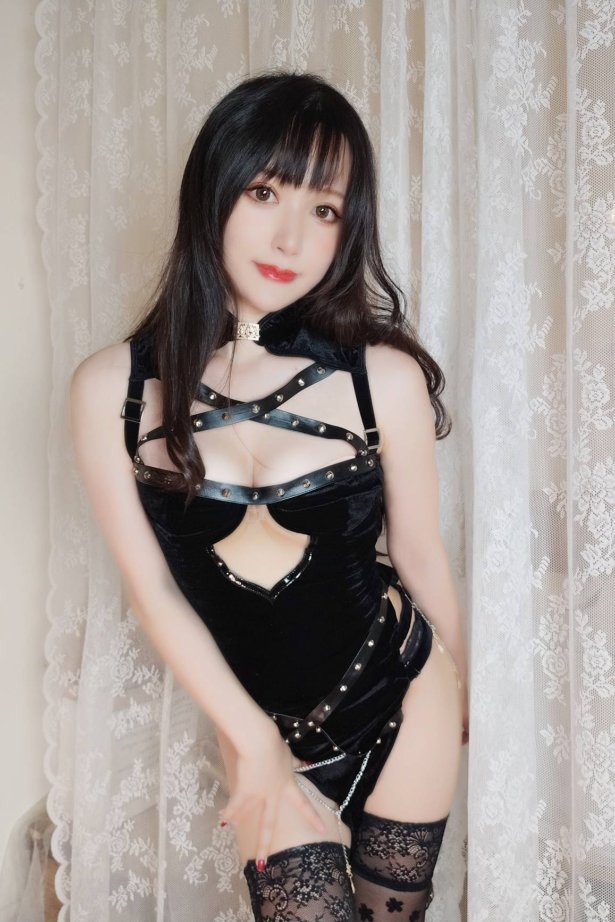 木之本果 005- 真爱粉专属12月 無料チャイナドレス [22P/92MB]