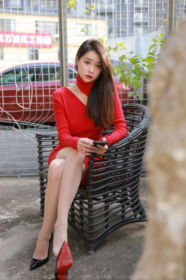 [IESS异思趣向] 2022.01.20 丝享家991：佳爷特辑《圣诞红裙女神》 [91P/154MB]