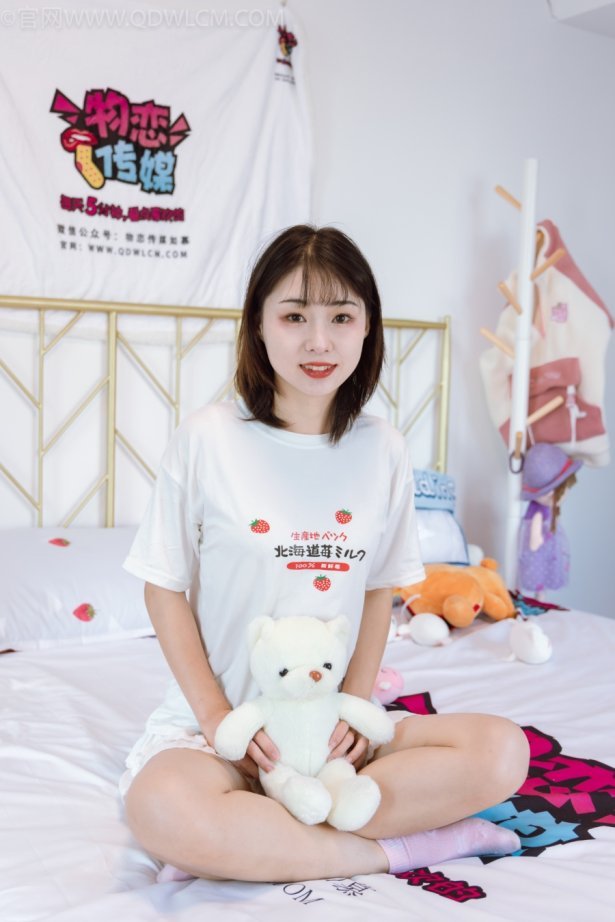 物恋传媒 NO.1019 月心-运动鞋、棉袜、裸足[147P/1V/4.0GB]