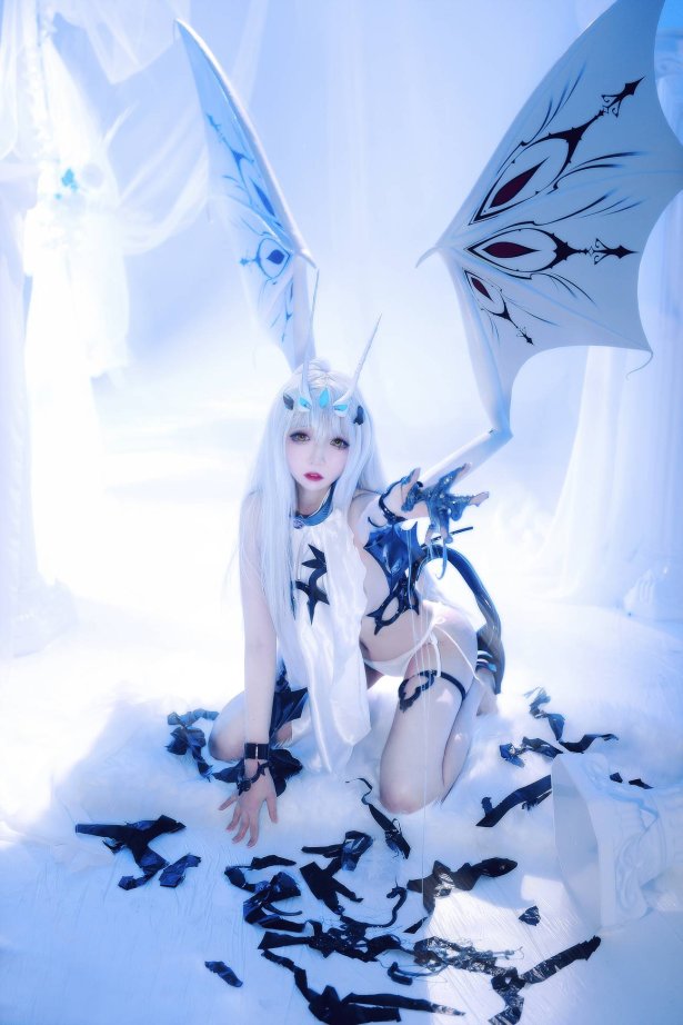 小野寺地瓜 - 妖兰满破[17P/150MB]