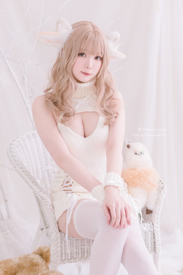 霜月shimo - 圣诞 [16P/210MB]